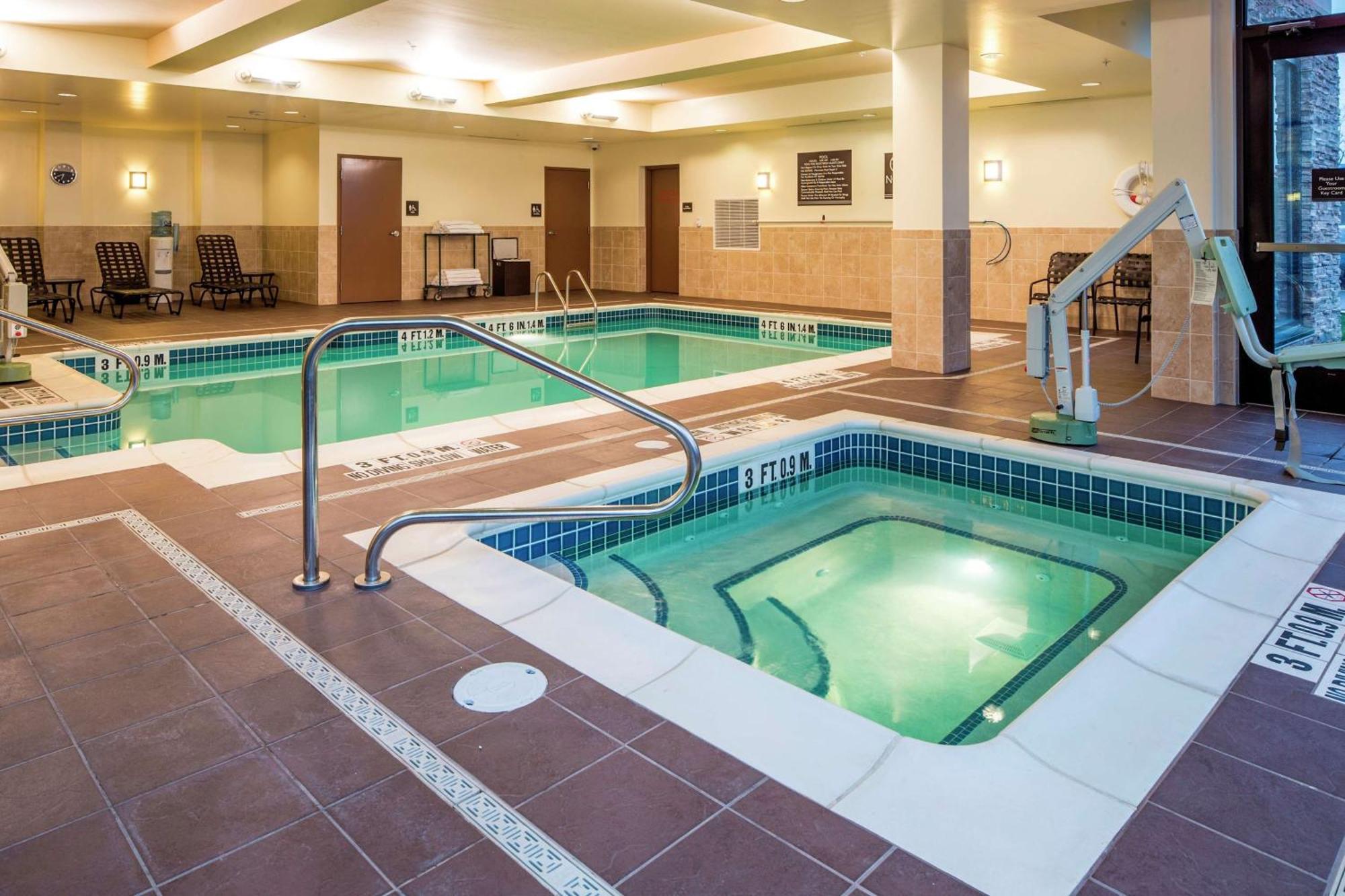 Hilton Garden Inn Uniontown Εξωτερικό φωτογραφία