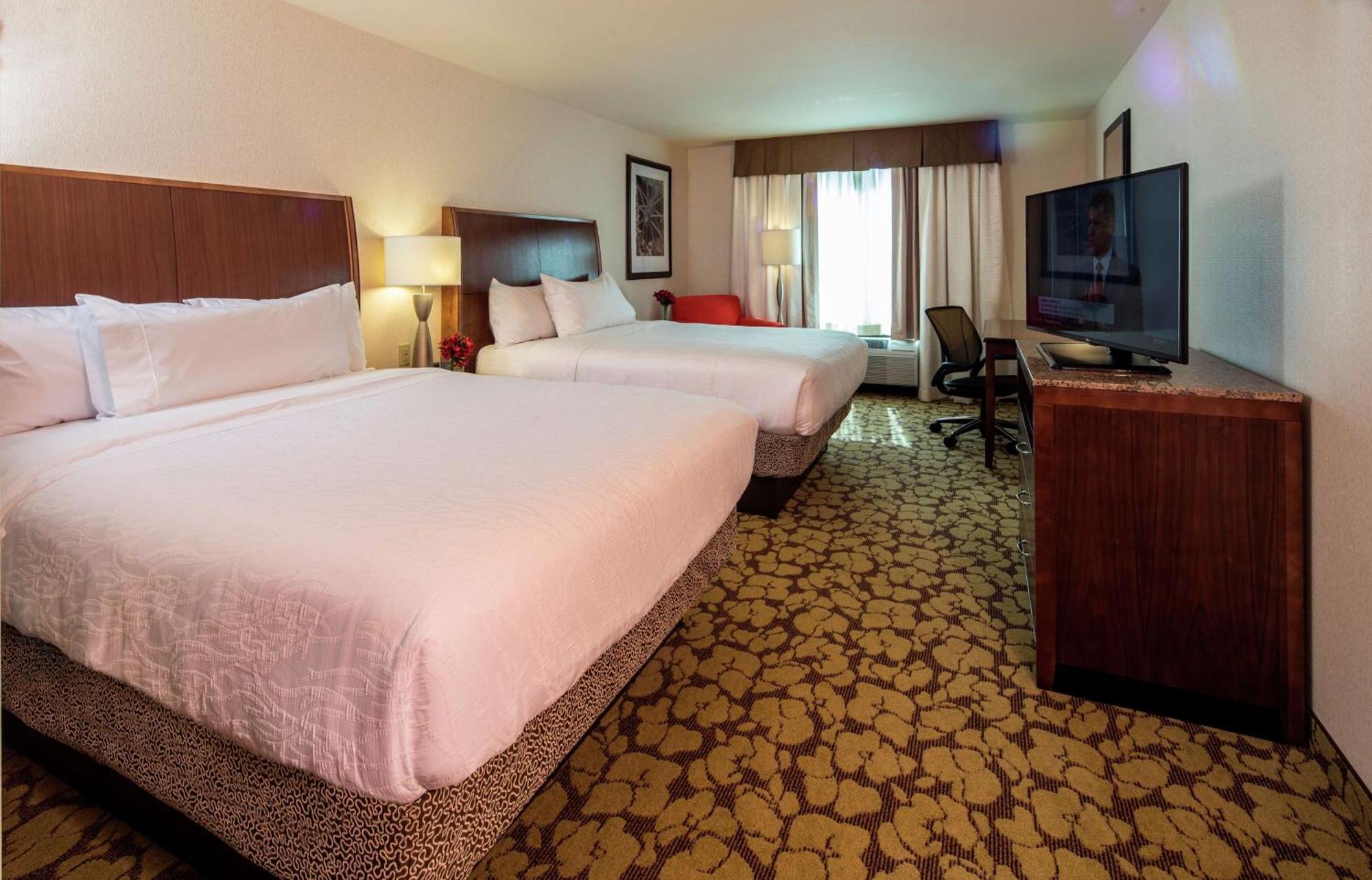 Hilton Garden Inn Uniontown Εξωτερικό φωτογραφία