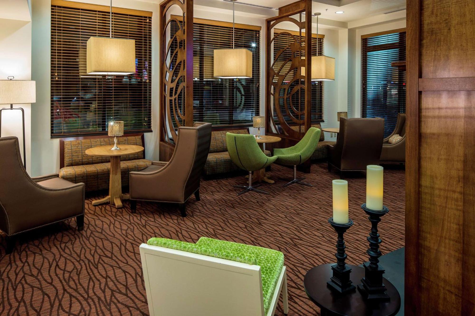 Hilton Garden Inn Uniontown Εξωτερικό φωτογραφία