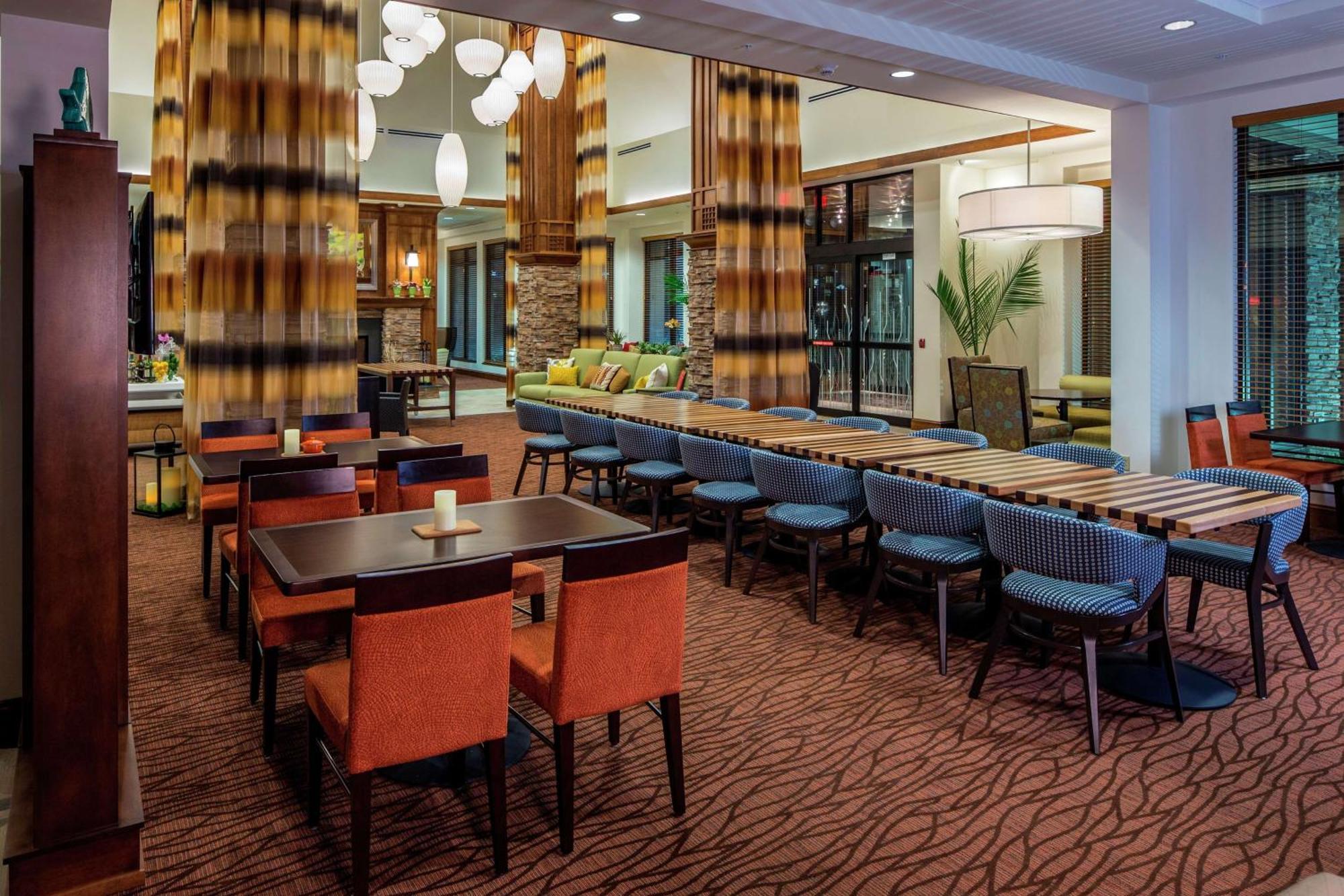 Hilton Garden Inn Uniontown Εξωτερικό φωτογραφία