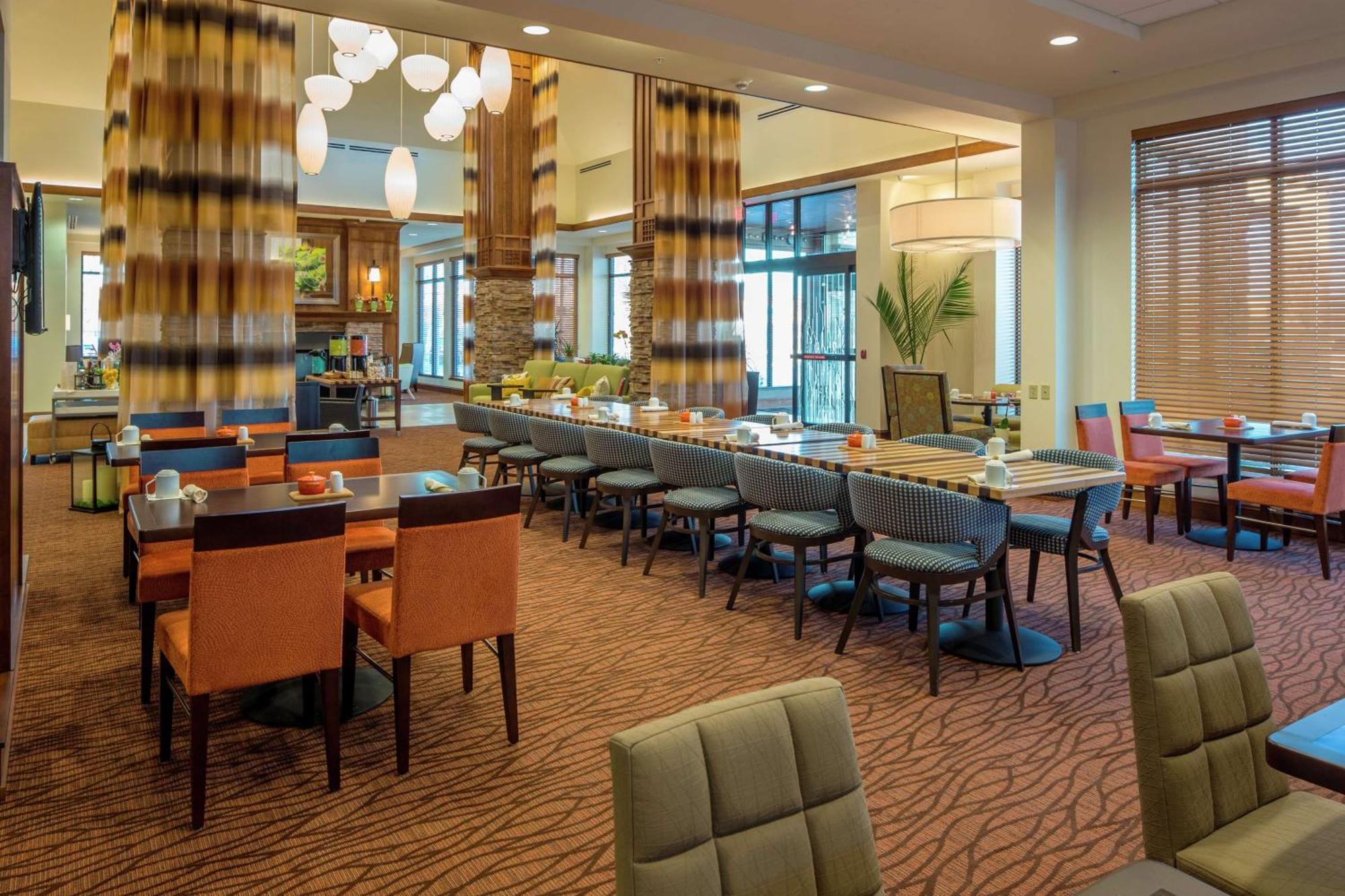 Hilton Garden Inn Uniontown Εξωτερικό φωτογραφία